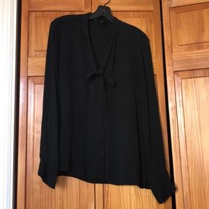 Silk blouse with pussy bow